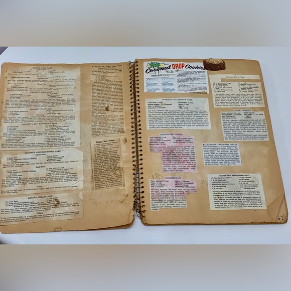 1940s/50s Antique Scrap Book Filled with Recipes Articles Advertisements - Picture 2 of 16